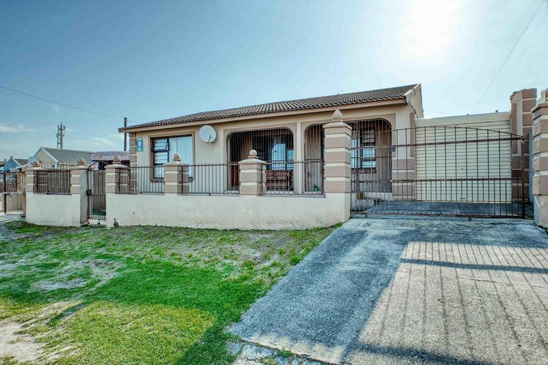 3 Bedroom Property for Sale in Booysens Park Eastern Cape
